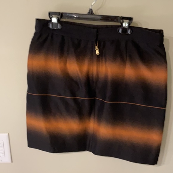 Size 6 never worn Marc jacobs skirt - Picture 2 of 6